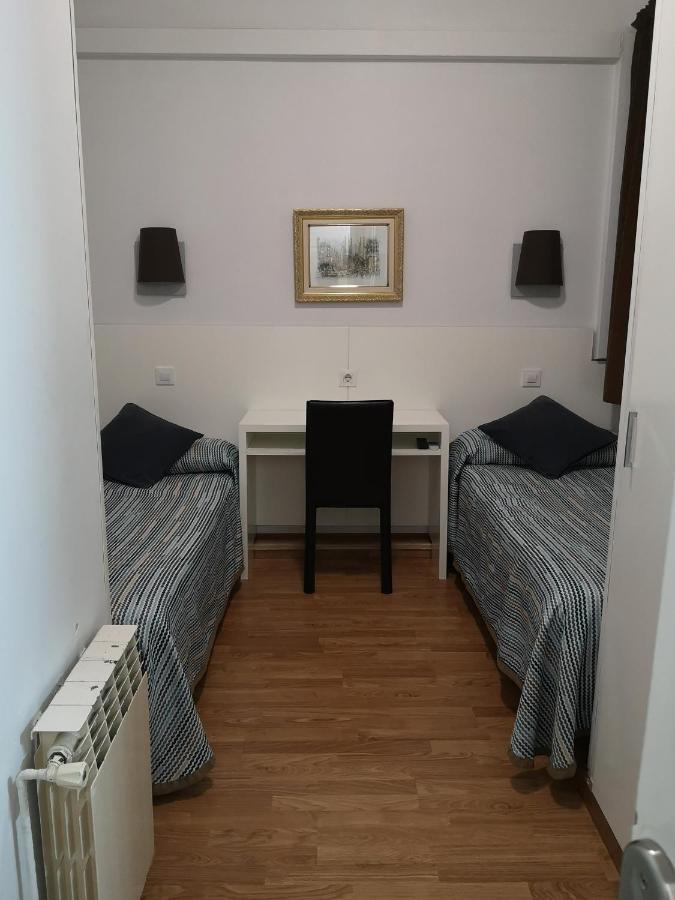 Lesseps Hostel *